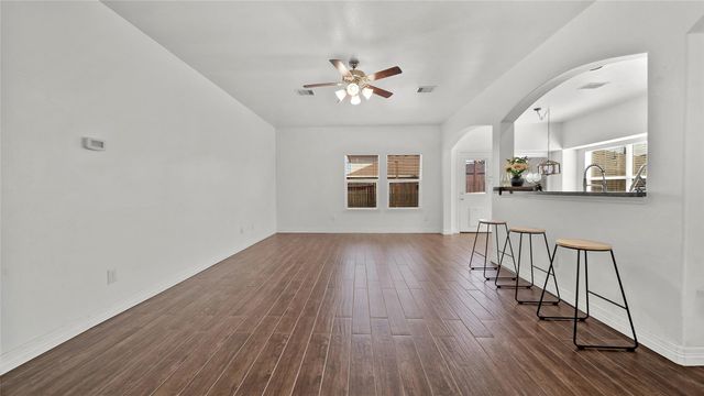 6439 Brimridge Lane, Houston, TX 77048