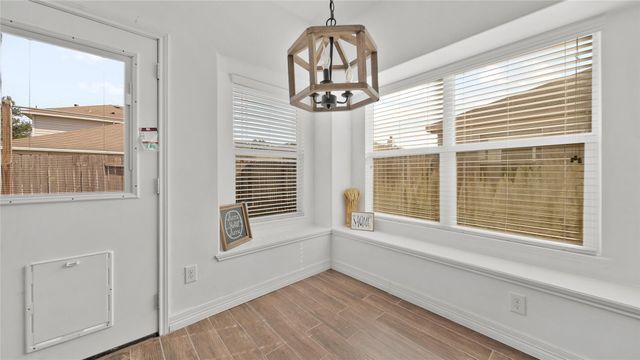6439 Brimridge Lane, Houston, TX 77048