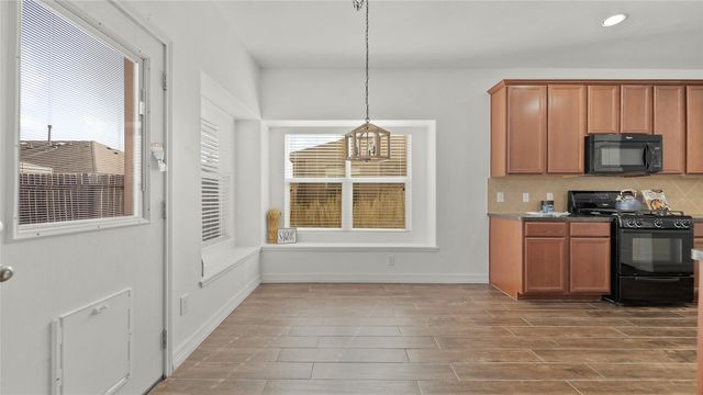 6439 Brimridge Lane, Houston, TX 77048