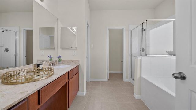 6439 Brimridge Lane, Houston, TX 77048