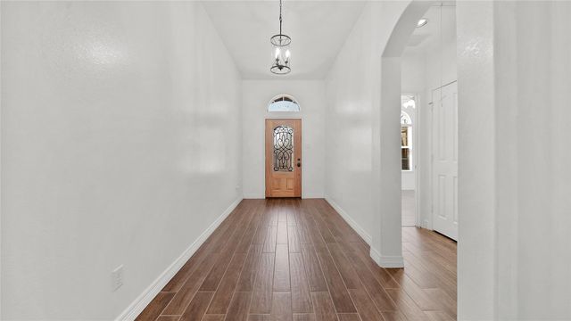 6439 Brimridge Lane, Houston, TX 77048