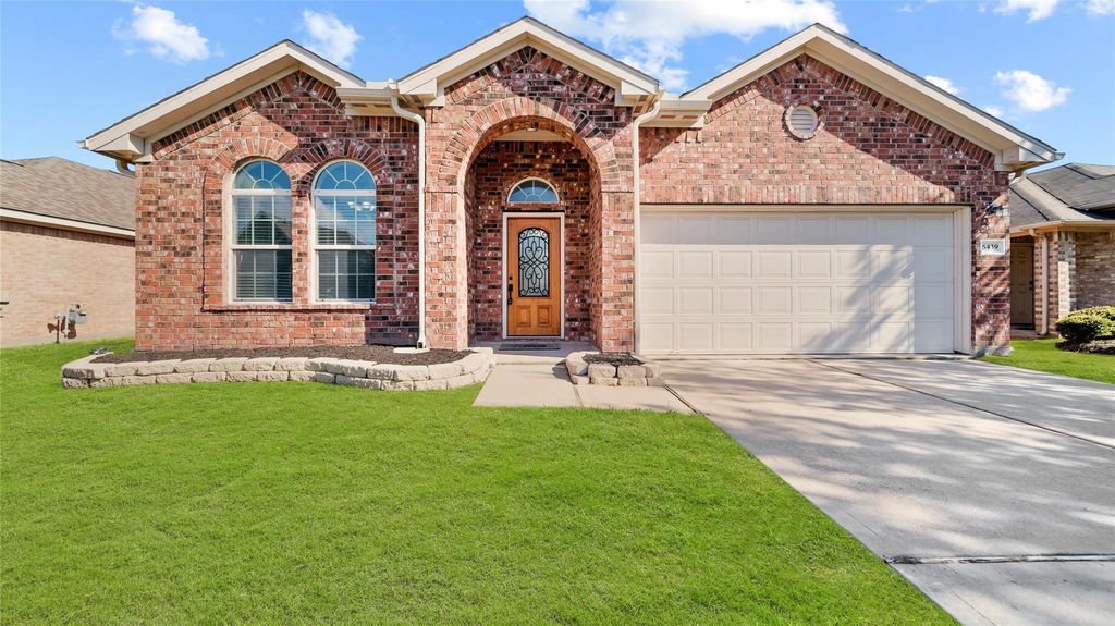6439 Brimridge Lane, Houston, TX 77048
