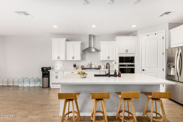 5074 N 185TH Avenue, Litchfield Park, AZ 85340