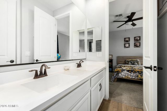 5074 N 185TH Avenue, Litchfield Park, AZ 85340