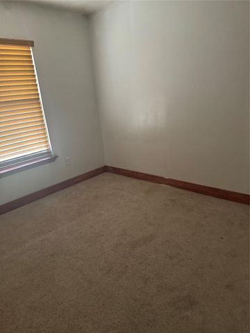 7307 Hurtgen Forest Road, Houston, TX 77033
