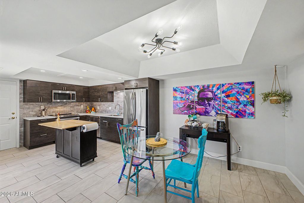 7220 E MARY SHARON Drive 158, Scottsdale, AZ 85266