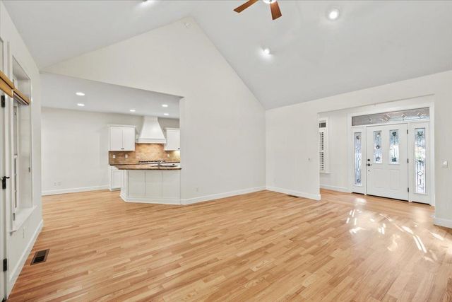 14622 Banner Lava Cap Rd, Nevada City, CA 95959