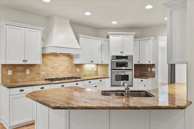 14622 Banner Lava Cap Rd, Nevada City, CA 95959