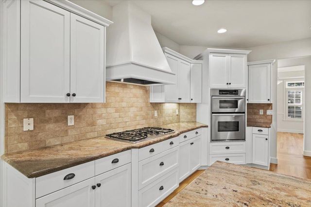 14622 Banner Lava Cap Rd, Nevada City, CA 95959