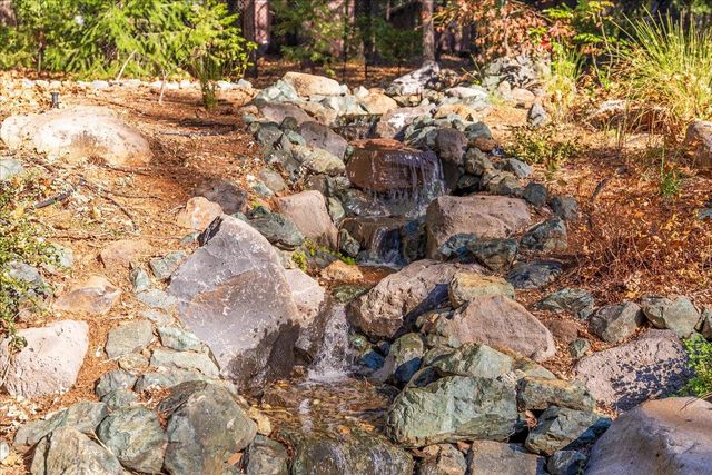 14622 Banner Lava Cap Rd, Nevada City, CA 95959