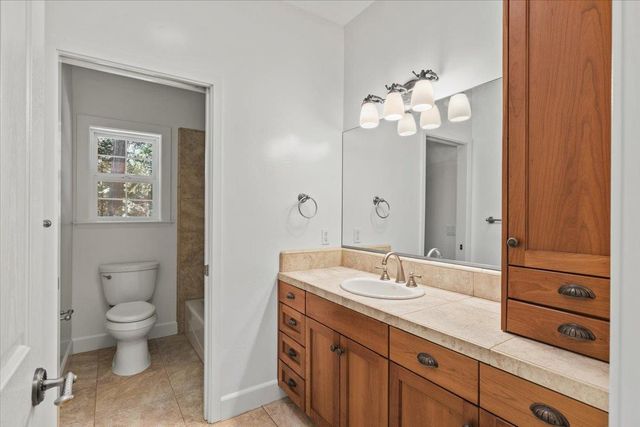 14622 Banner Lava Cap Rd, Nevada City, CA 95959