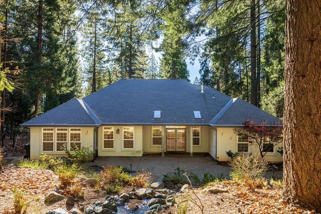 14622 Banner Lava Cap Rd, Nevada City, CA 95959