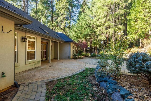 14622 Banner Lava Cap Rd, Nevada City, CA 95959