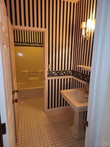 8049 Selph Road, Liberty Twp, OH 45133