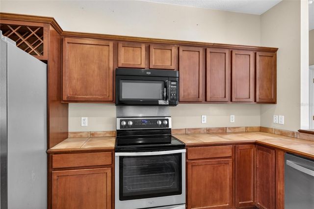 28931 BEAUCLAIRE DRIVE, Tavares, FL 32778