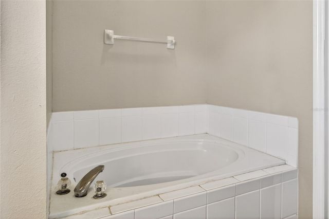 28931 BEAUCLAIRE DRIVE, Tavares, FL 32778