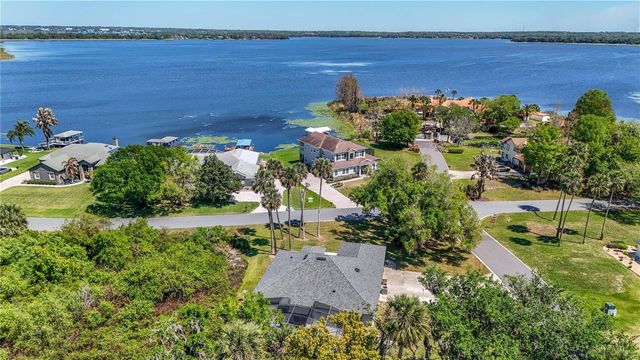 28931 BEAUCLAIRE DRIVE, Tavares, FL 32778