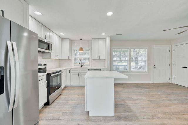 626 W Minota Street, Springfield, MO 65807