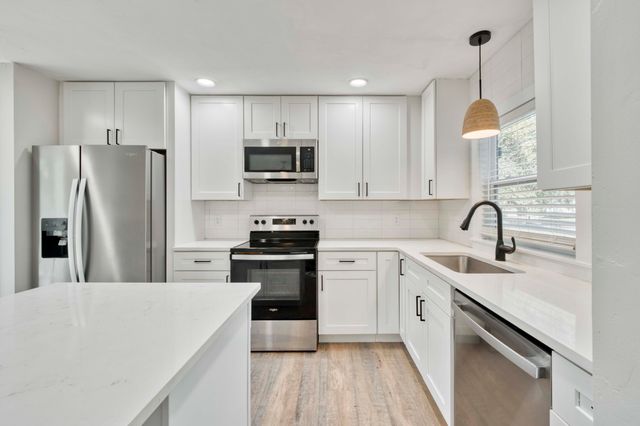 626 W Minota Street, Springfield, MO 65807