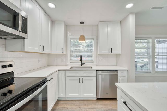 626 W Minota Street, Springfield, MO 65807