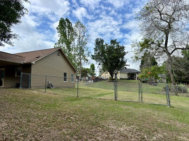 131 Lee Road 2059, Phenix City, AL 36870