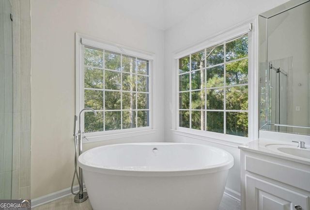 13540 Providence Lake Drive, Alpharetta, GA 30004