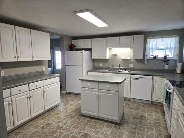 2190 SE 25th Drive, Okeechobee, FL 34974