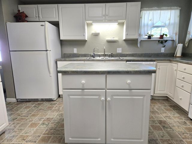 2190 SE 25th Drive, Okeechobee, FL 34974