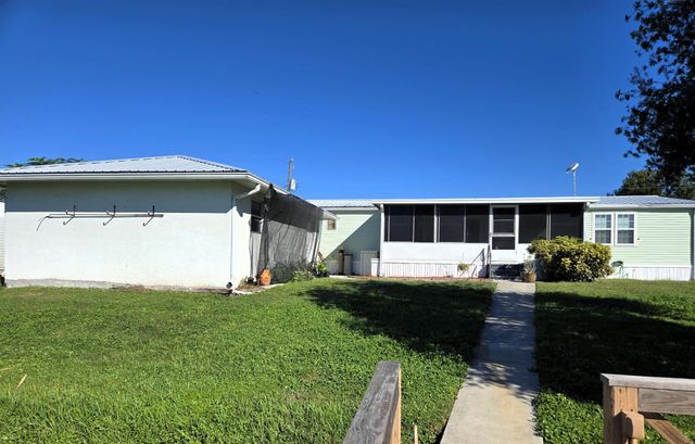 2190 SE 25th Drive, Okeechobee, FL 34974