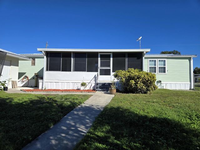 2190 SE 25th Drive, Okeechobee, FL 34974