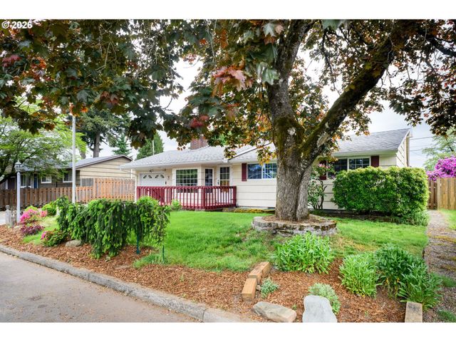 1108 Se 168TH Ave, Portland, OR 97233