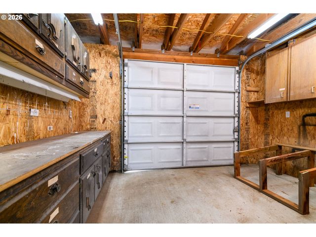 1108 Se 168TH Ave, Portland, OR 97233