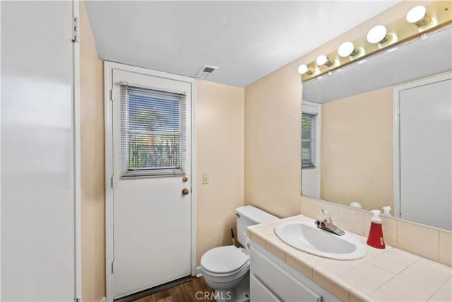 30340 Channel Way Drive, Canyon Lake, CA 92587