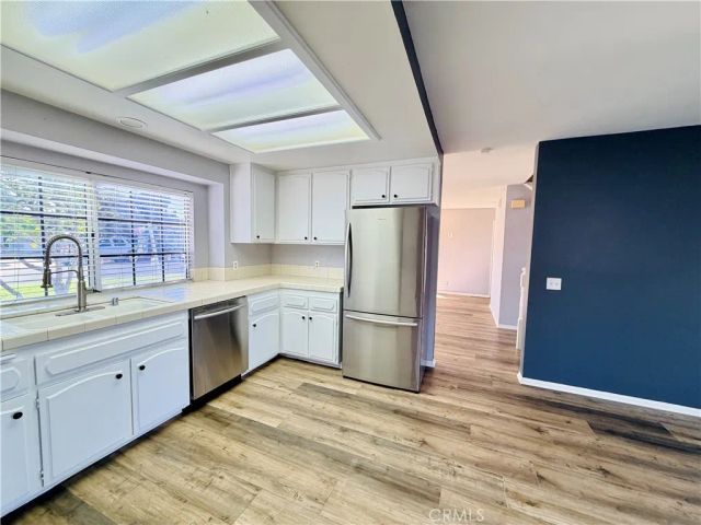 30340 Channel Way Drive, Canyon Lake, CA 92587