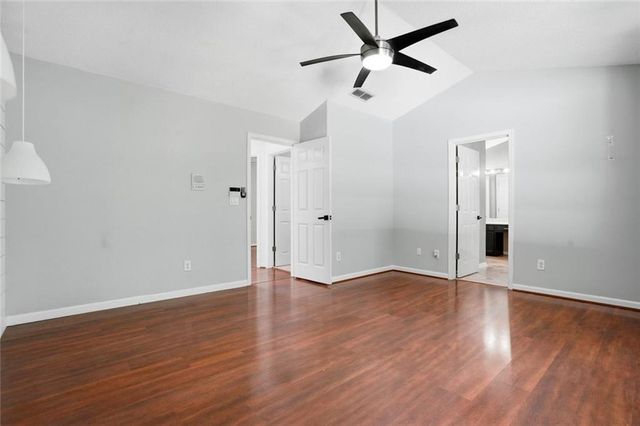 895 Eagle Creek Drive NW, Lawrenceville, GA 30044