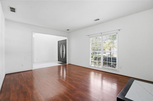 895 Eagle Creek Drive NW, Lawrenceville, GA 30044
