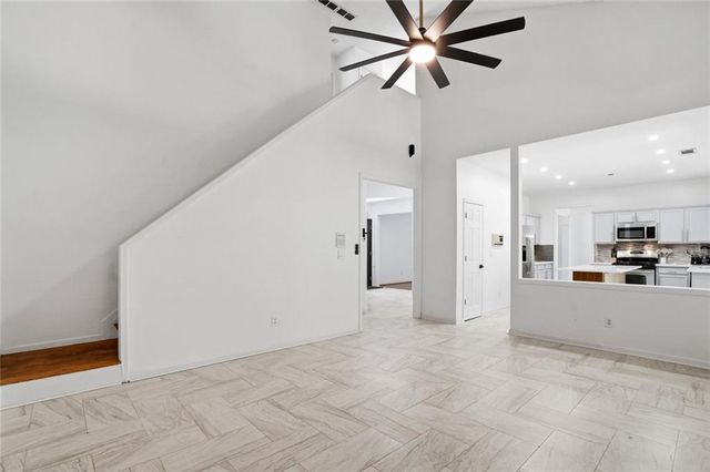895 Eagle Creek Drive NW, Lawrenceville, GA 30044