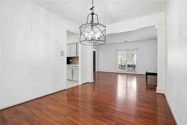895 Eagle Creek Drive NW, Lawrenceville, GA 30044