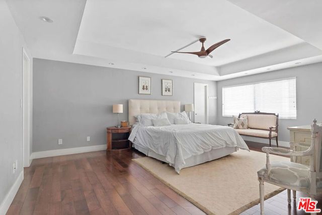 121 S Palm Drive 601, Beverly Hills, CA 90212