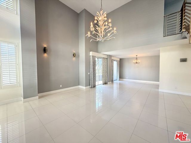 121 S Palm Drive 601, Beverly Hills, CA 90212