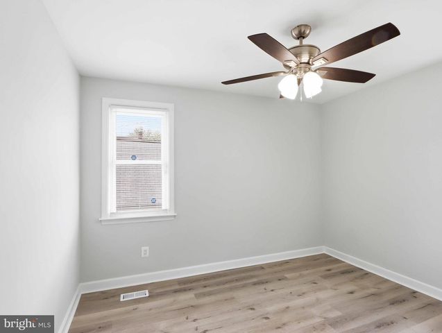 106 KINSHIP RD, Dundalk, MD 21222