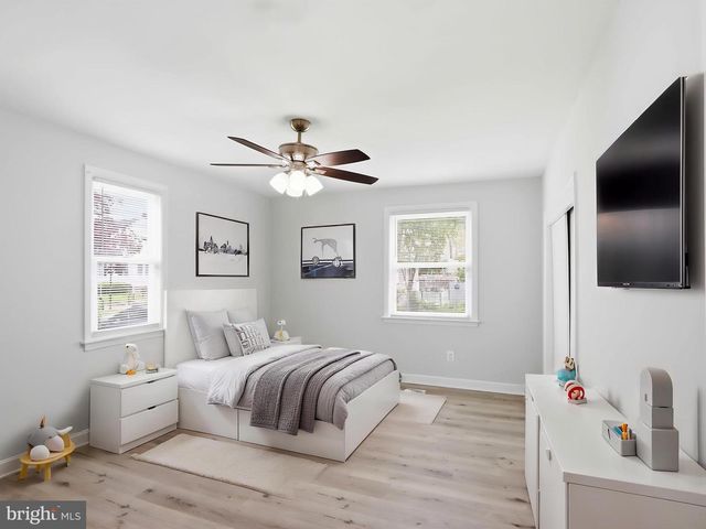 106 KINSHIP RD, Dundalk, MD 21222