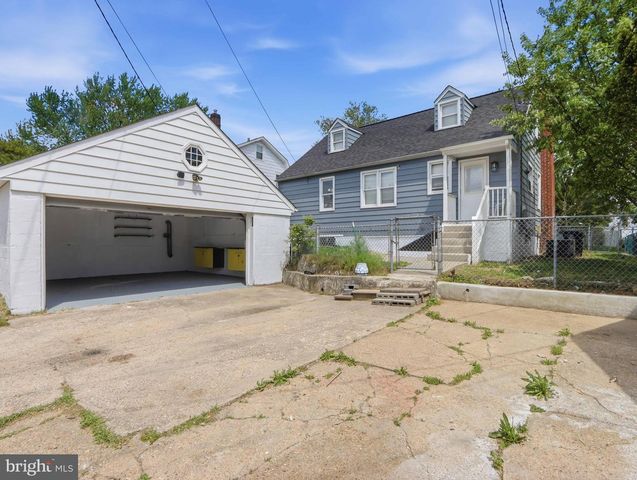 106 KINSHIP RD, Dundalk, MD 21222