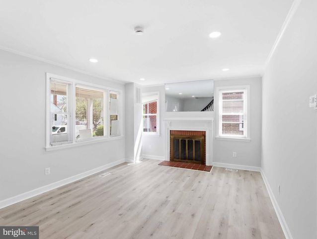 106 KINSHIP RD, Dundalk, MD 21222
