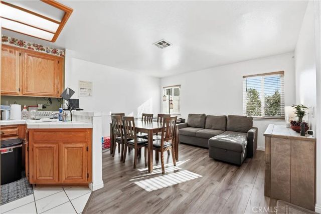 7639 Hillhurst, Riverside, CA 92508