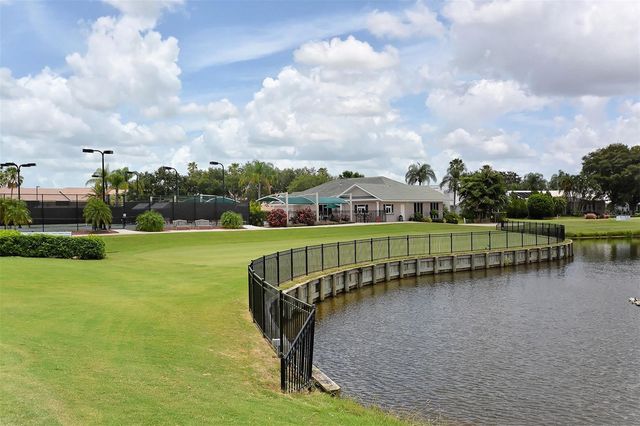 5469 FAIR OAKS STREET 5C, Bradenton, FL 34203