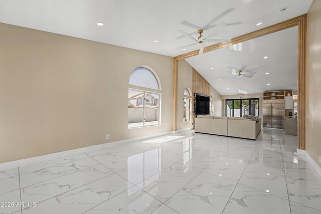 1732 W COMMERCE Avenue, Gilbert, AZ 85233