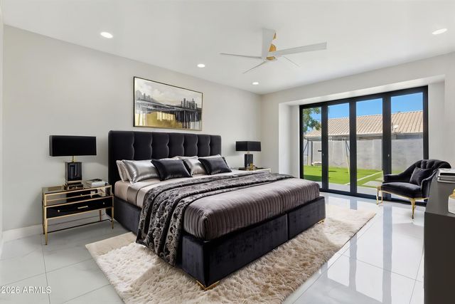 1732 W COMMERCE Avenue, Gilbert, AZ 85233