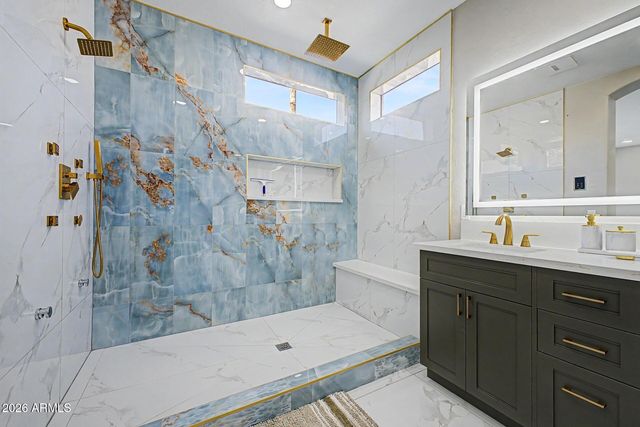 1732 W COMMERCE Avenue, Gilbert, AZ 85233