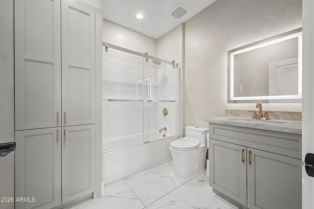 1732 W COMMERCE Avenue, Gilbert, AZ 85233